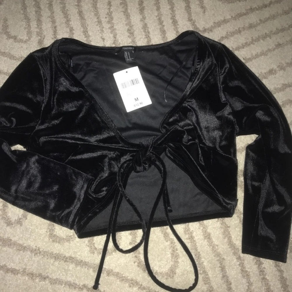 Black tie up top